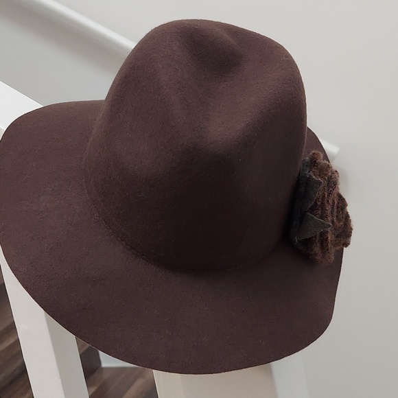 Rhthym Hat, Wool, Rich Brown, Crochet Floral Accent main image 8